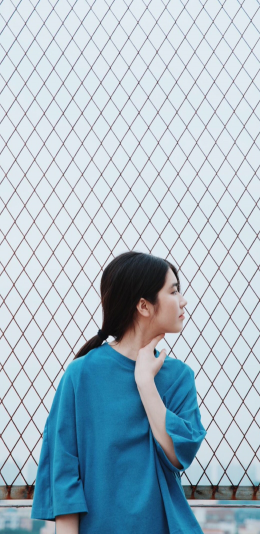 oppo全面屏美女壁纸