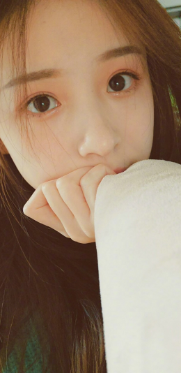 oppo全面屏美女壁纸6