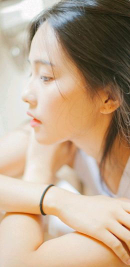 oppo全面屏美女壁纸4