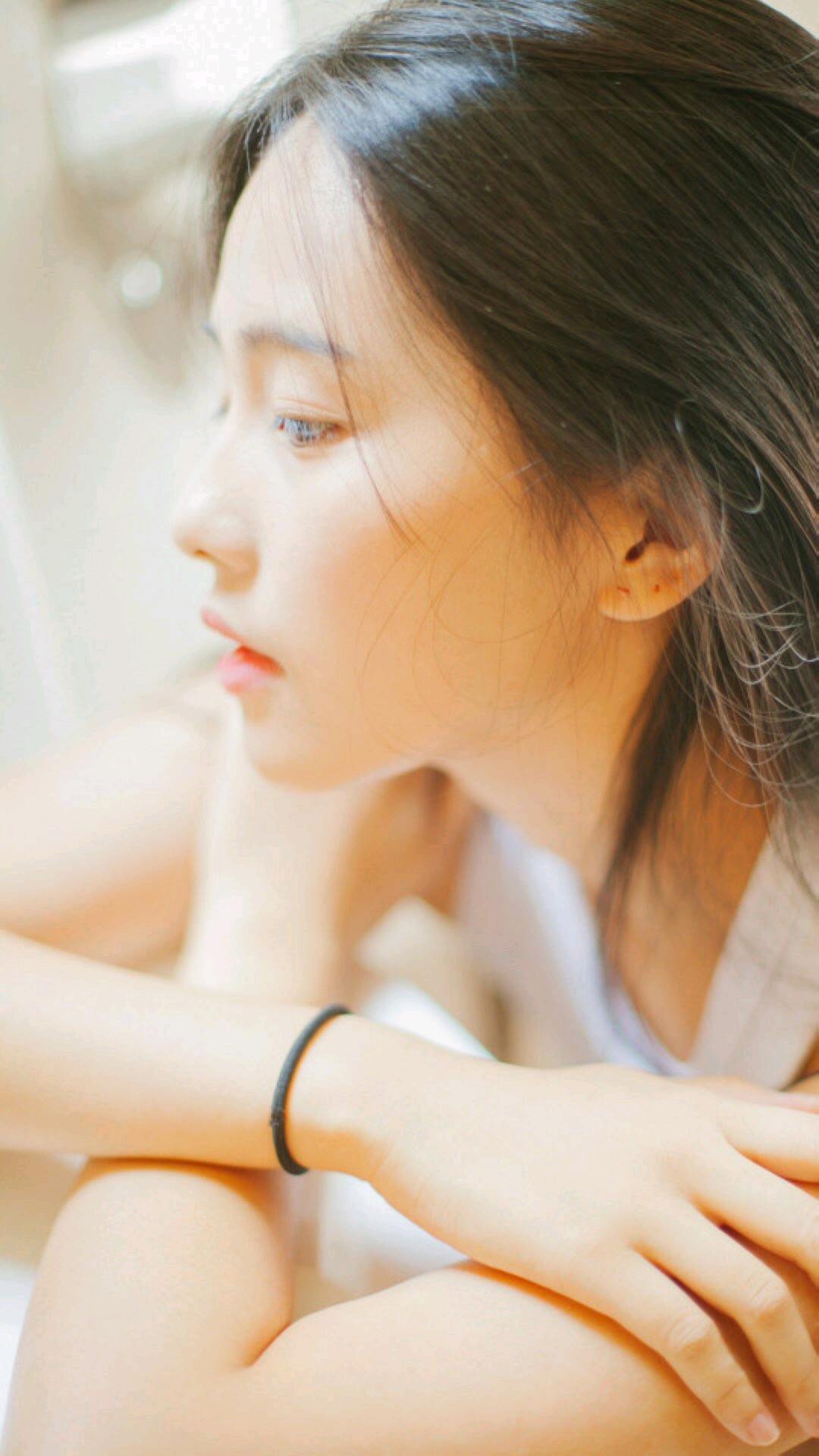 oppo全面屏美女壁纸4