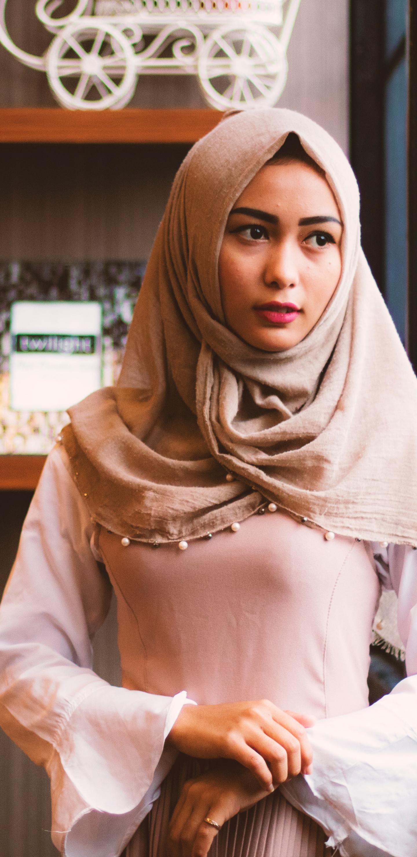 超清2K手机壁纸-阿拉伯美女