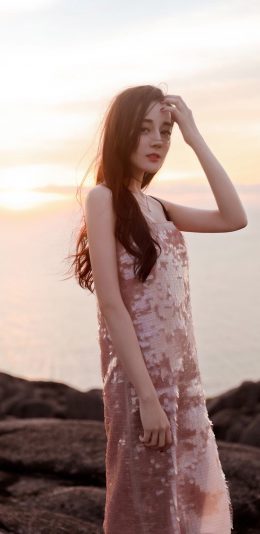 迪丽热巴海边超美手机壁纸（2）