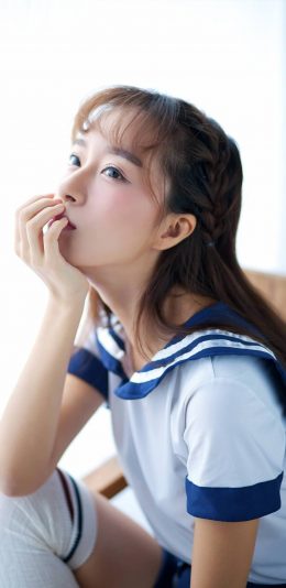 可爱学生制服美女