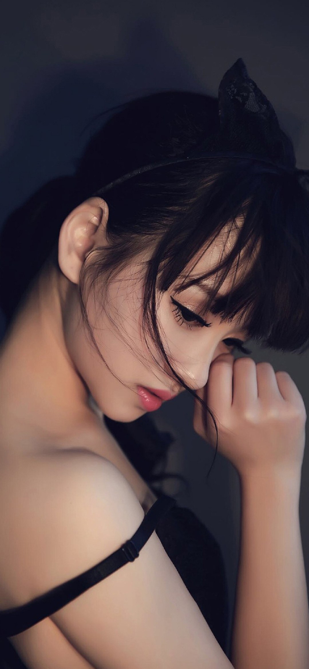 忧郁美女