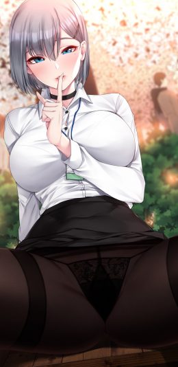 短发美女