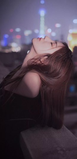 美女侧脸