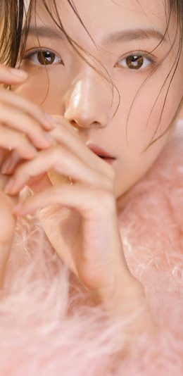 准备了几百张美女照片，之后每天发几张，尽情欣赏