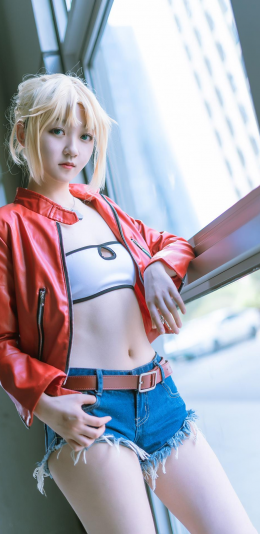 美女