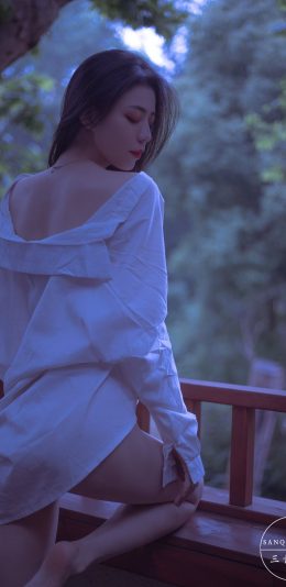 美女