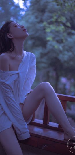 美女