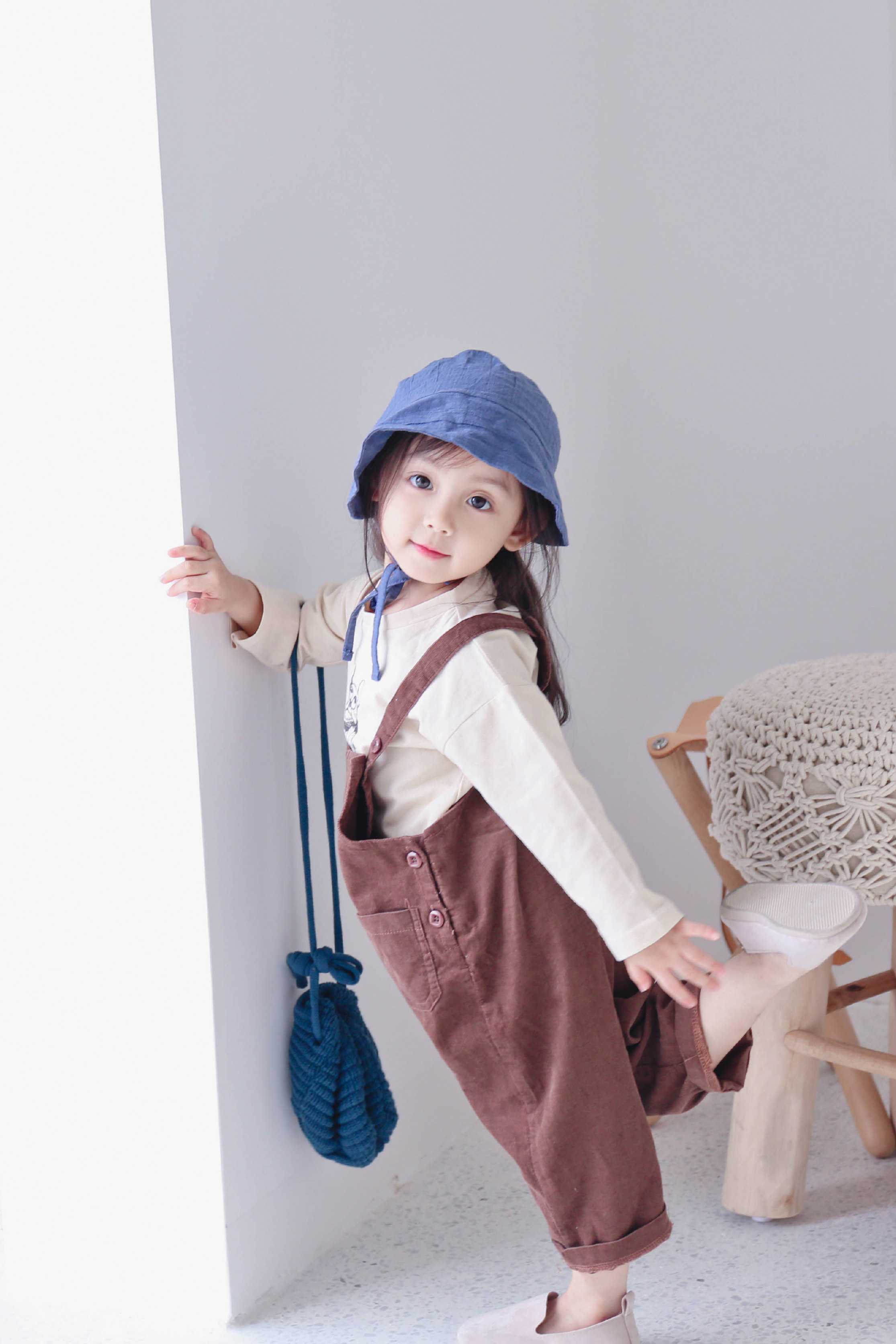 可爱的小女孩儿