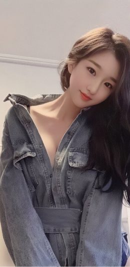 韩国女主播徐雅高清手机壁纸