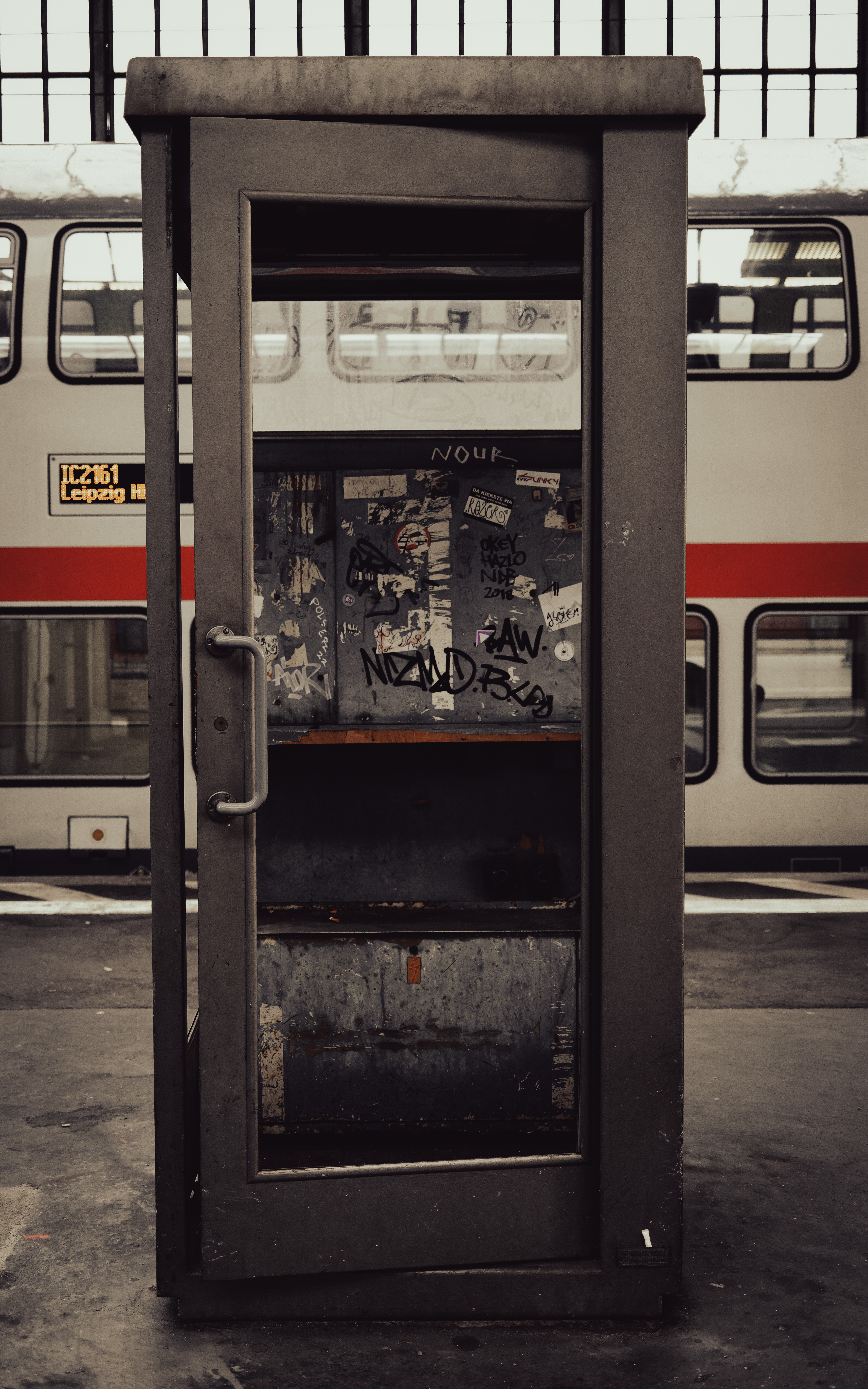 涂鸦｜优质的｜城市衰败