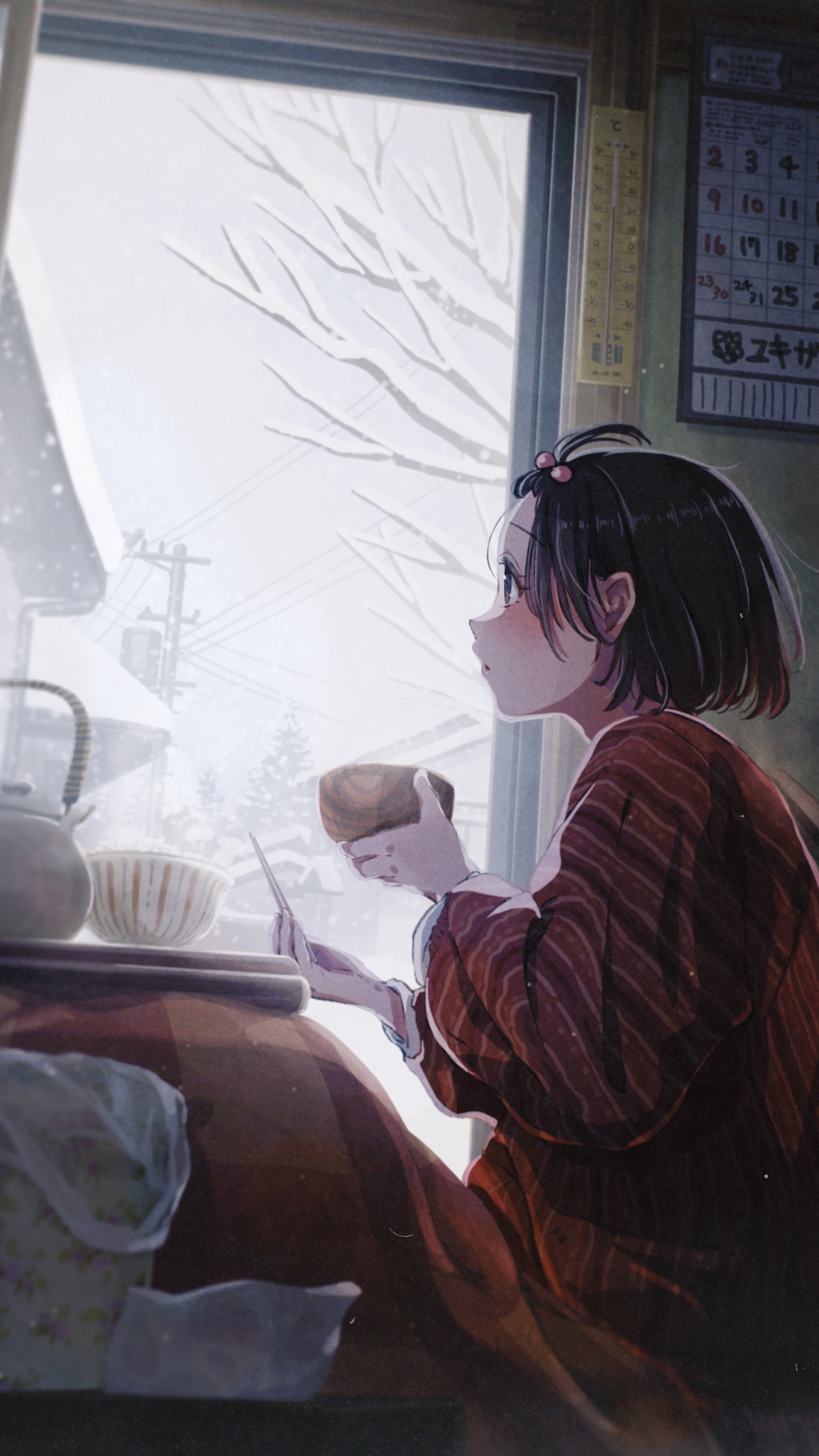 纵向显示｜看着别处｜动漫女孩