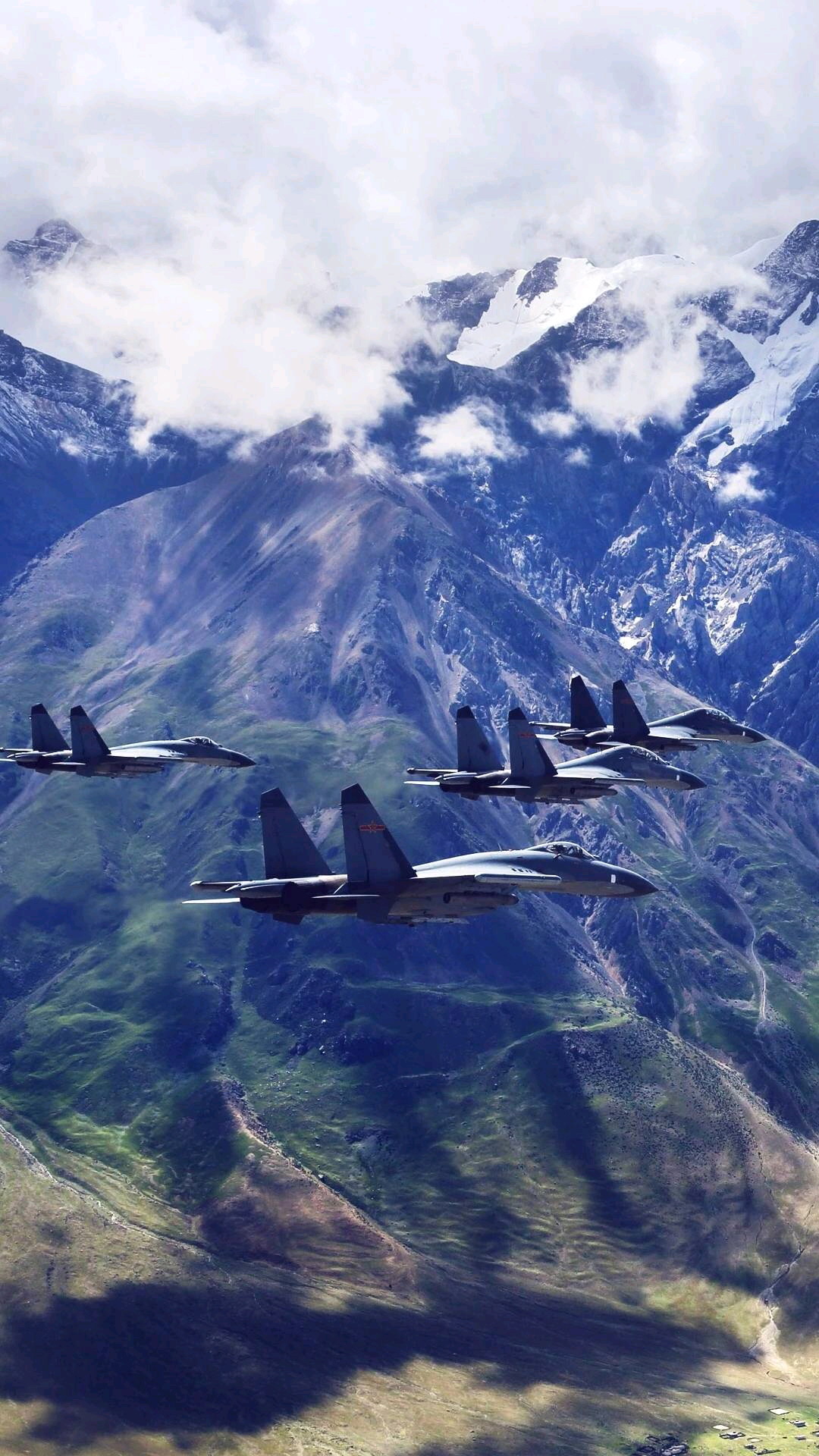 军车｜军用飞机｜云