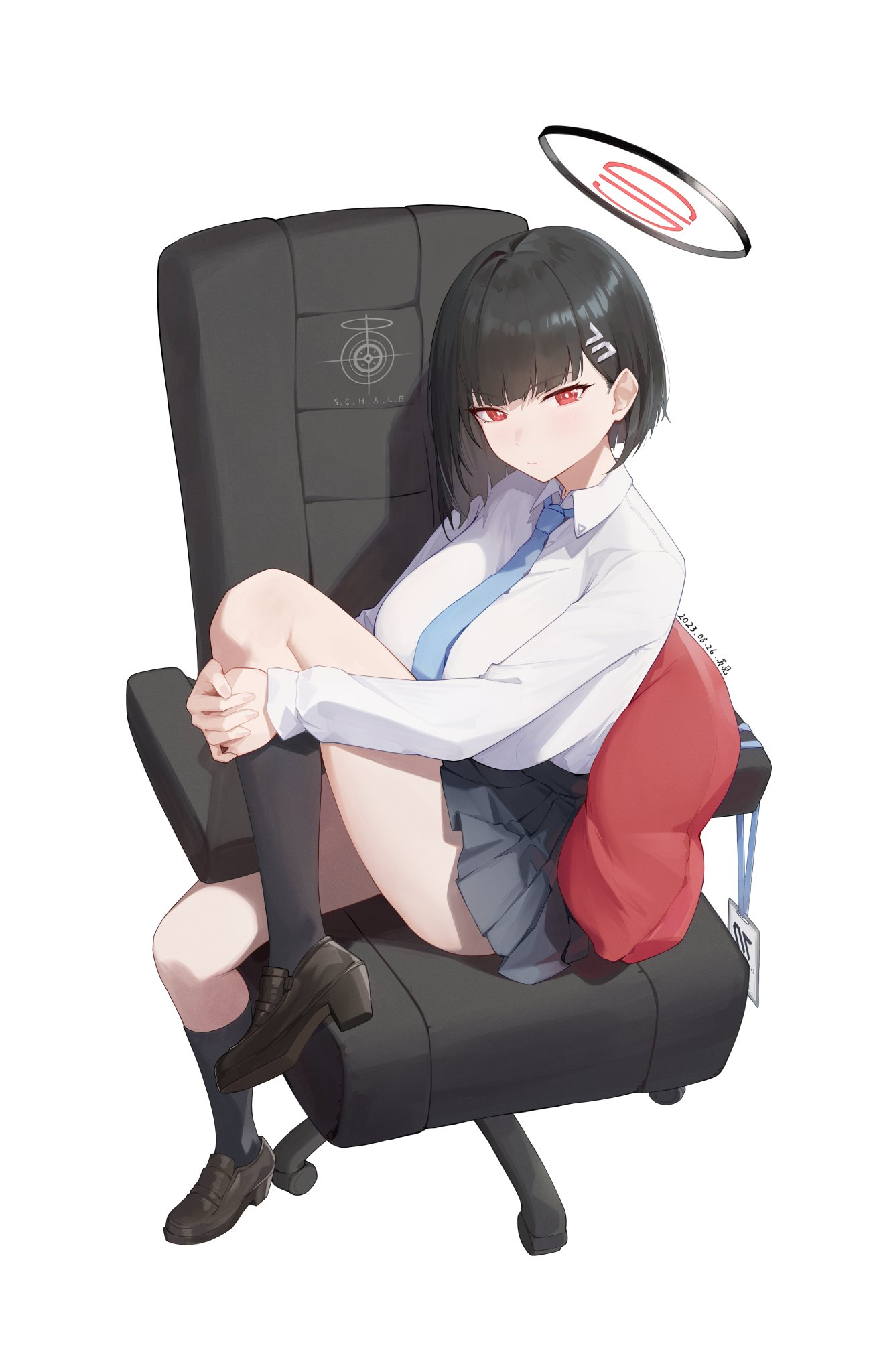 坐着｜冢里约｜动漫女孩