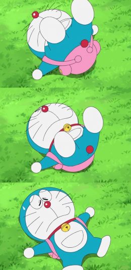 [2436x1125]哆啦A梦 动画片 漫画 叮当猫 草坪 可爱 苹果手机动漫壁纸图片