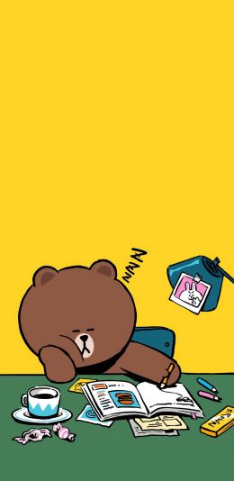 [2436x1125]布朗熊 linefriends 书桌 黄色 可爱 卡通 苹果手机动漫壁纸图片