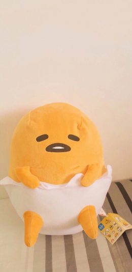 [2436x1125]懒蛋蛋 蛋黄君 周边 抱枕 苹果手机动漫壁纸图片