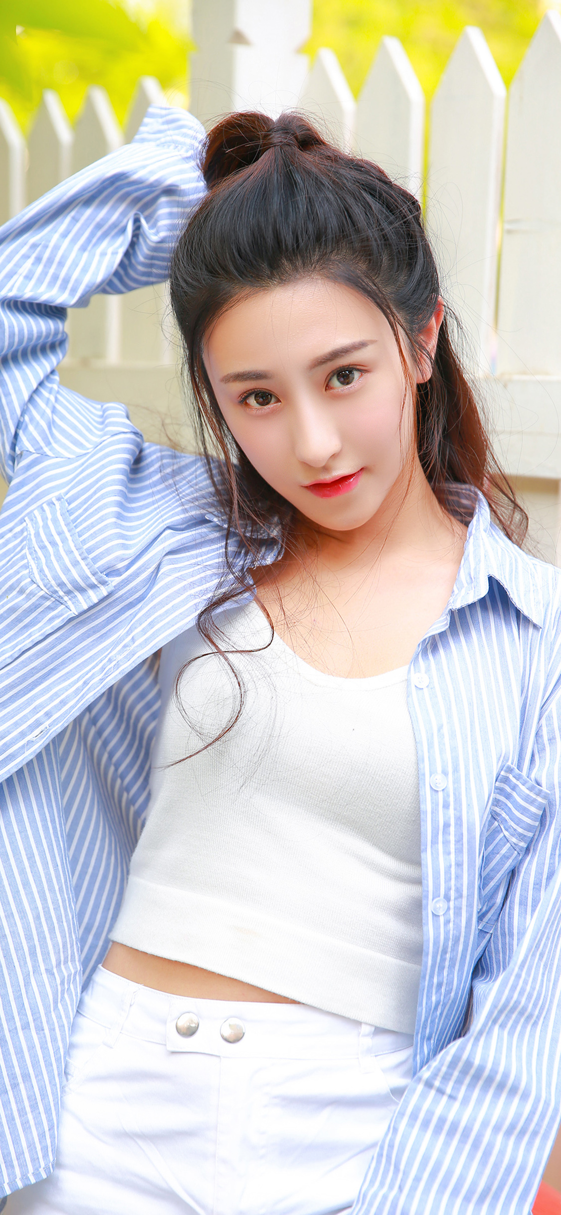 [2436×1125]内地明星 演员 朱圣祎 苹果手机美女壁纸图片