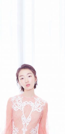 [2436x1125]周冬雨 演员 明星 艺人 短发 苹果手机美女壁纸图片