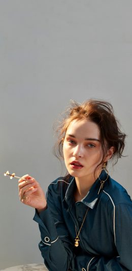[2436x1125]欧美美女 写真 妆容 气质 苹果手机美女壁纸图片