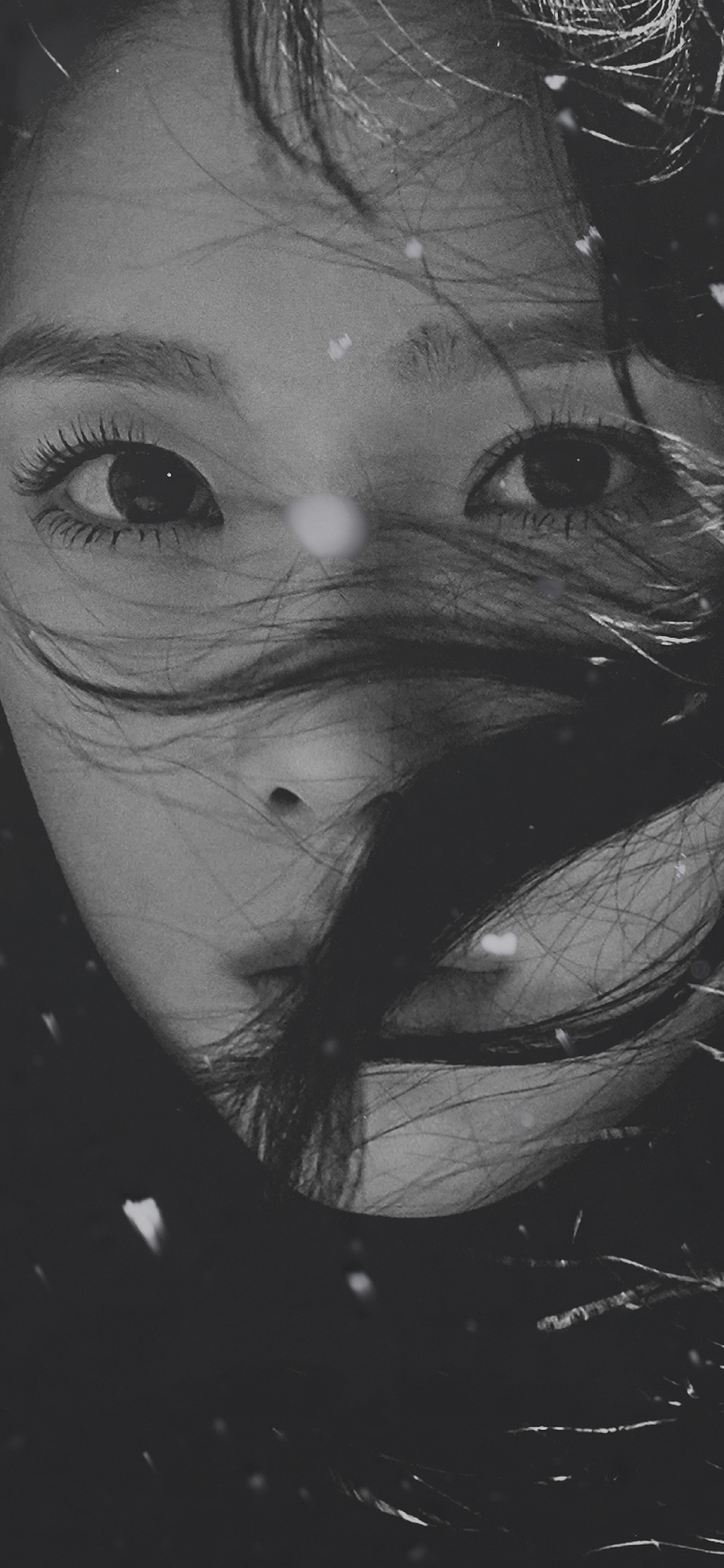 [2436×1125]泰妍 雪 黑白 韩国 歌手 苹果手机美女壁纸图片