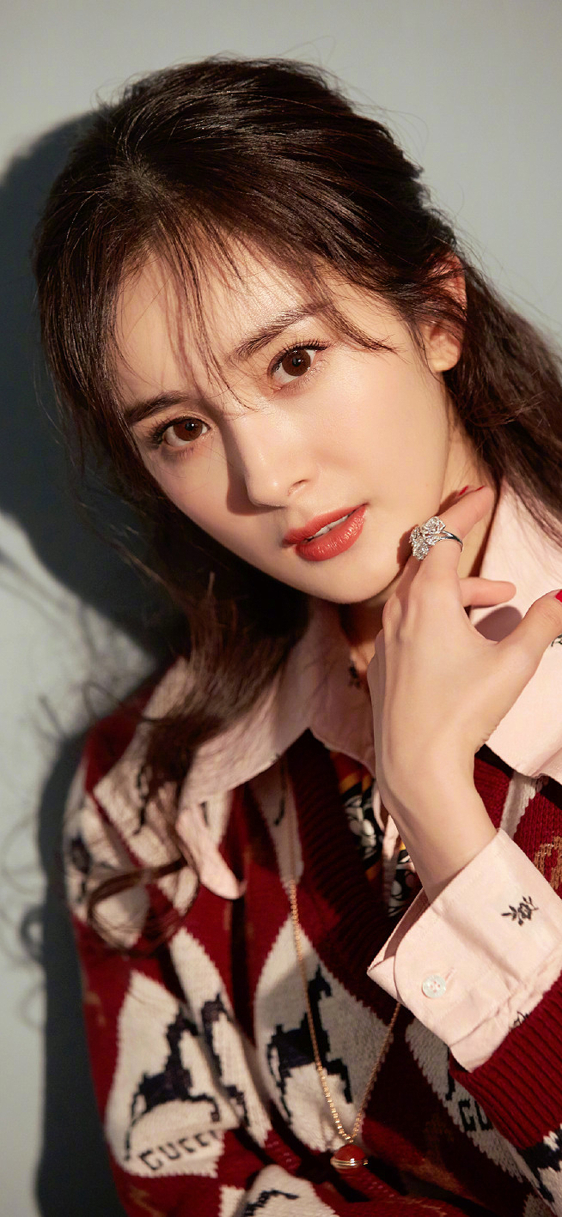 [2436×1125]艺人 杨幂 女星 演员 苹果手机美女壁纸图片