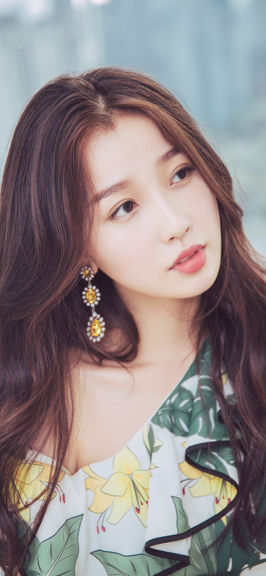 [2436×1125]虞书欣 演员 明星 艺人 苹果手机美女壁纸图片