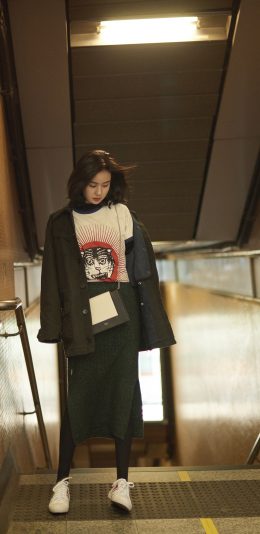 [2436x1125]郑合惠子 演员 明星 香港 街拍 苹果手机美女壁纸图片