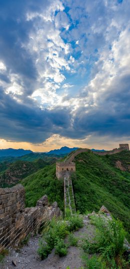 [2436x1125]万里长城 地标 中国 山脉 云彩 苹果手机壁纸图片