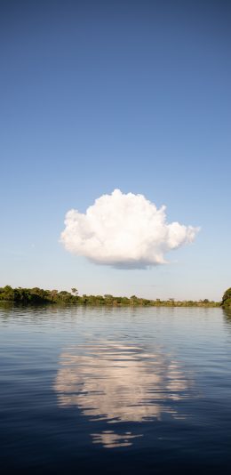 [2436x1125]云朵 倒影 湖水 天空 苹果手机壁纸图片