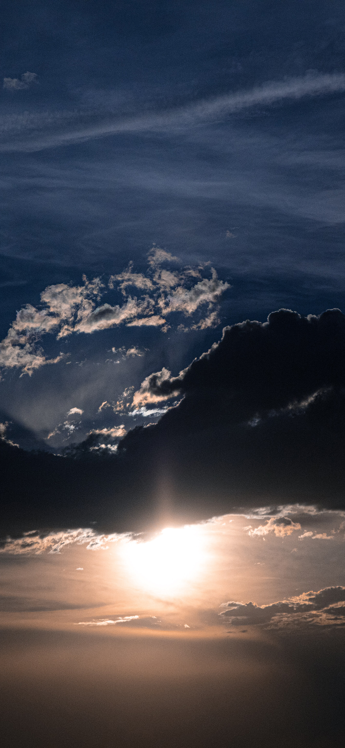 [2436×1125]云空 云层 乌云 日出 苹果手机壁纸图片