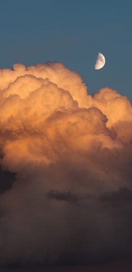 [2436x1125]云空 云朵 月牙 傍晚 美景 苹果手机壁纸图片