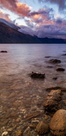 [2436x1125]云空 彩霞 山峰 湖泊美景 苹果手机壁纸图片