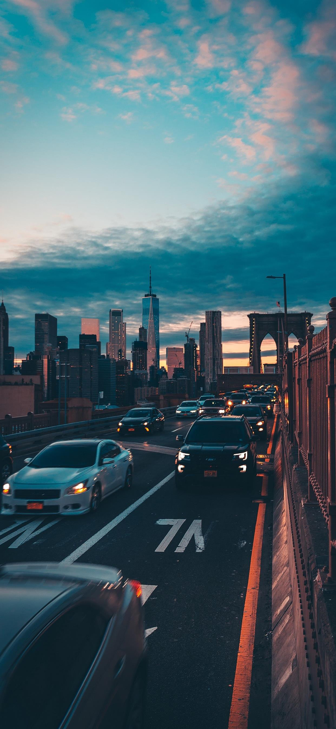 [2436×1125]交通 城市 车辆 行驶 苹果手机壁纸图片