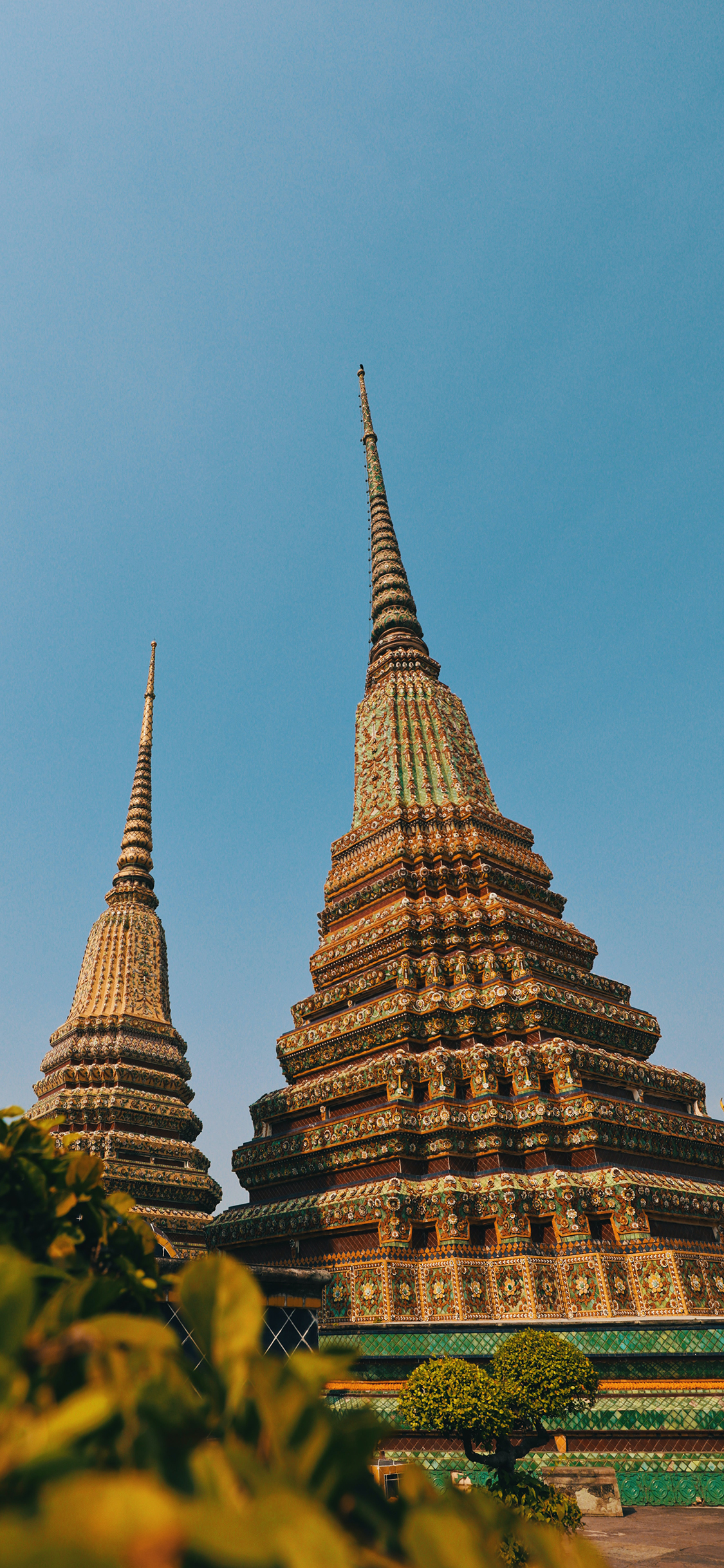[2436×1125]佛寺 泰国风情 建筑 景点 苹果手机壁纸图片