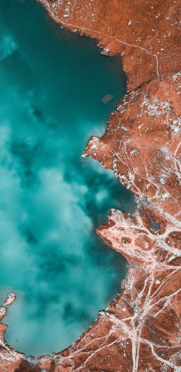 [2436x1125]俯拍 水潭  地貌 倒映 苹果手机壁纸图片