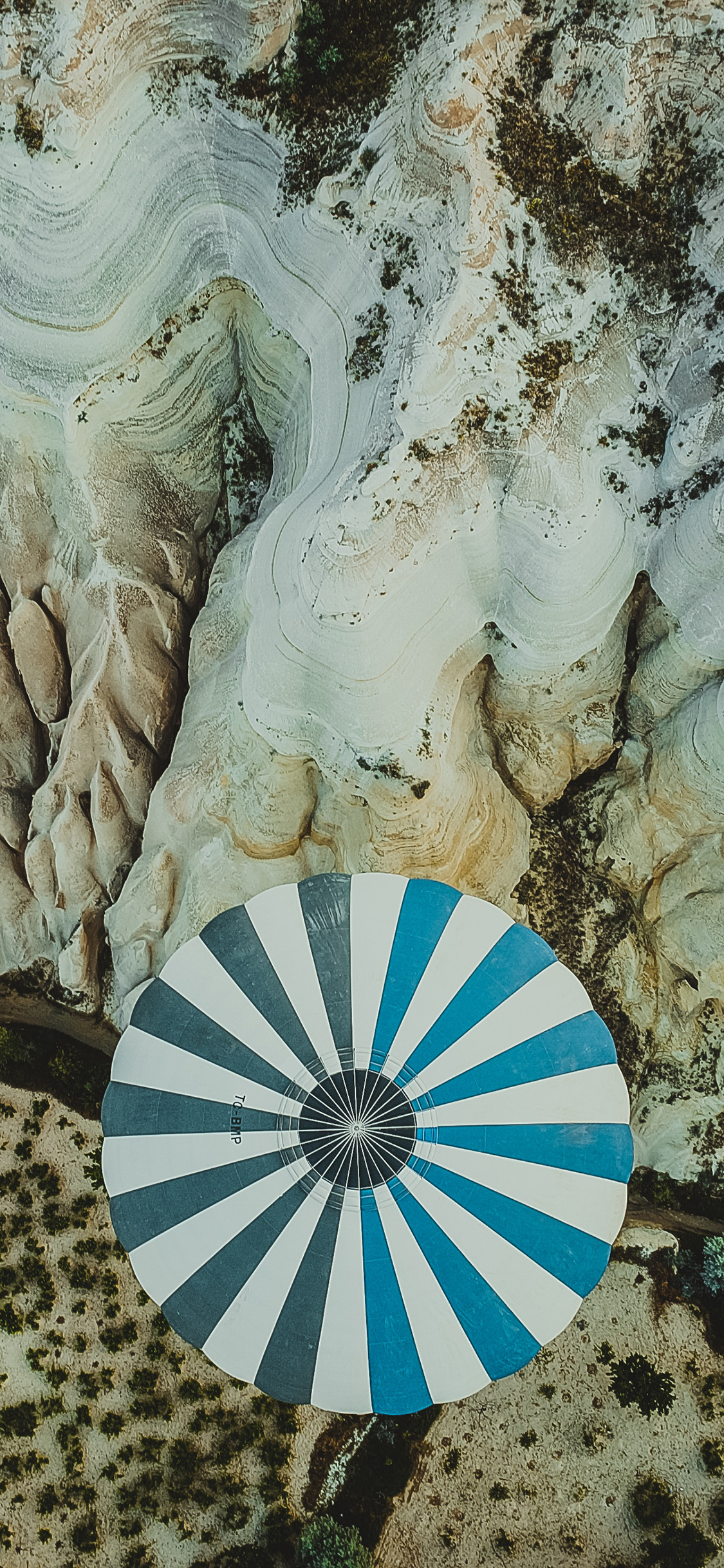 [2436×1125]土耳其 异域 热气球 飞行 苹果手机壁纸图片