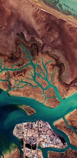 [2436x1125]地理 地貌 海水 海岸 地质 苹果手机壁纸图片