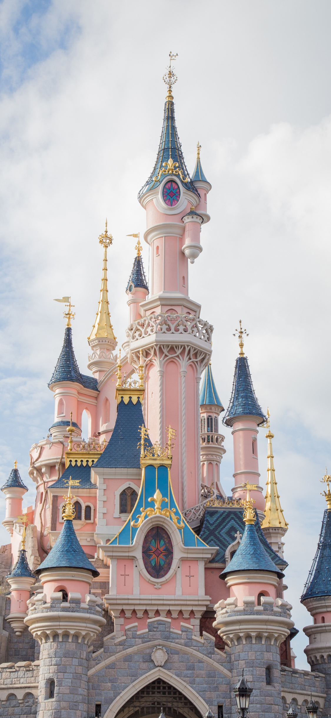 [2436×1125]城堡 建筑 迪士尼 设计 天空 苹果手机壁纸图片