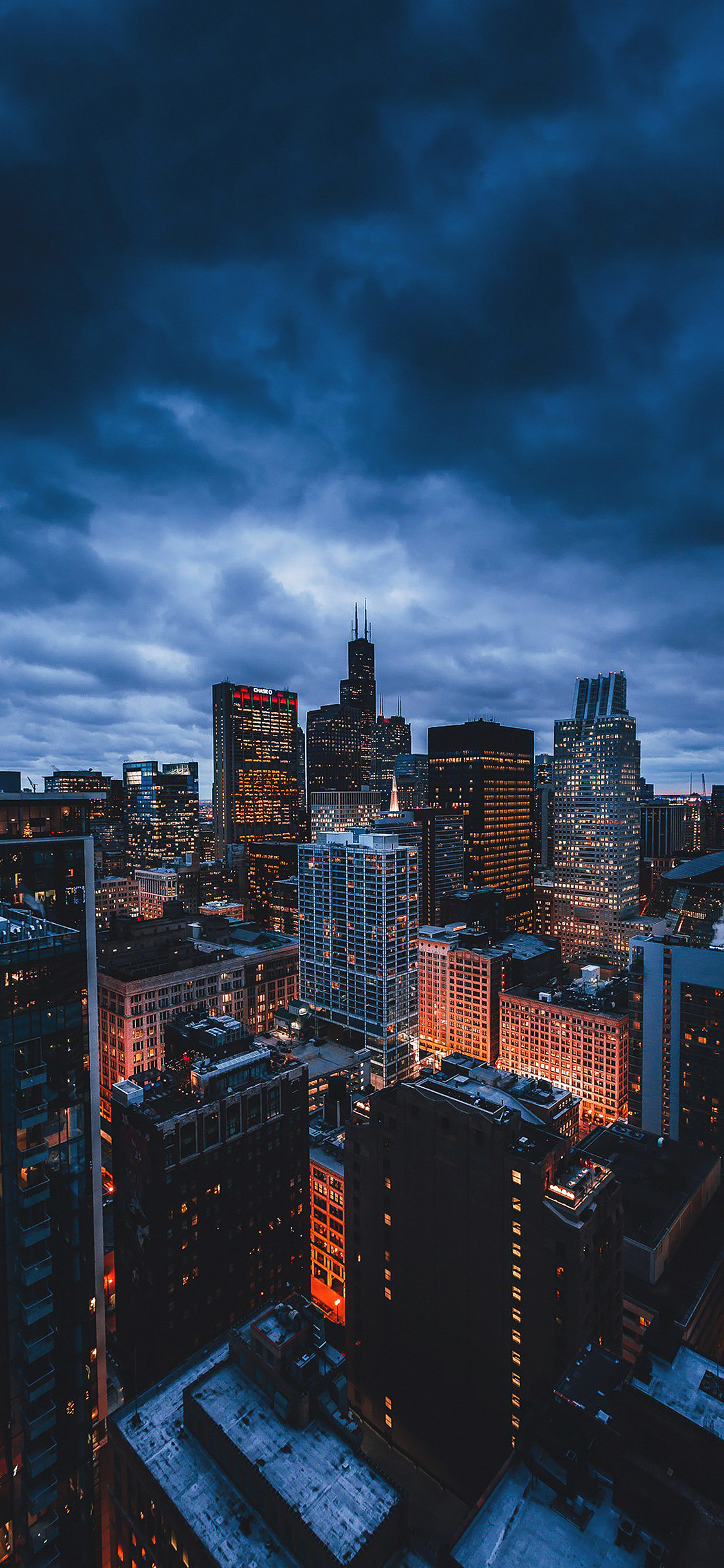 [2436×1125]城市 夜景 建筑 楼房 高楼大厦 都市 苹果手机壁纸图片