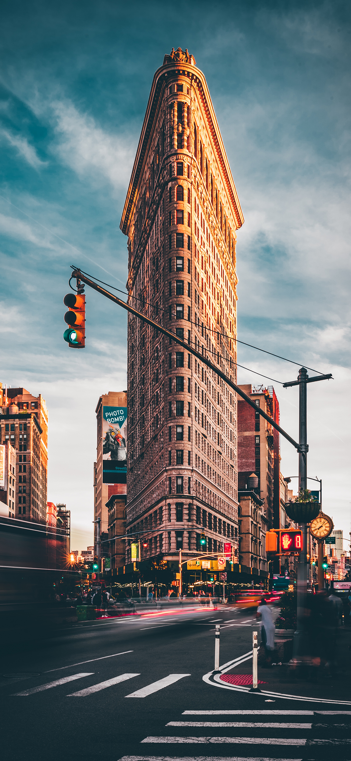 [2436×1125]城市 建筑 欧式 高楼 苹果手机壁纸图片