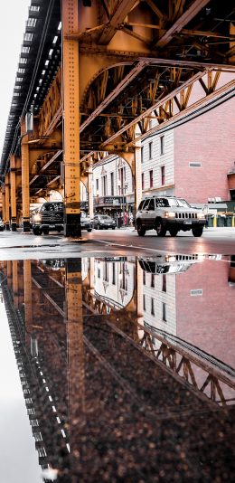 [2436x1125]城市 车辆 天桥 倒影 积水 苹果手机壁纸图片
