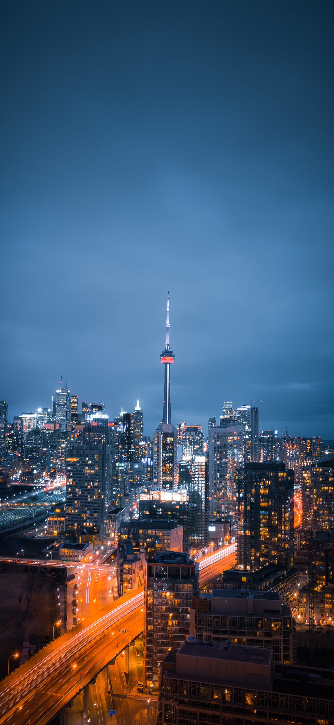 [2436×1125]城市 都市 夜景 信号塔 苹果手机壁纸图片
