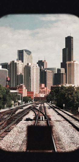 [2436x1125]城市 高 建筑 火车 轨道 苹果手机壁纸图片