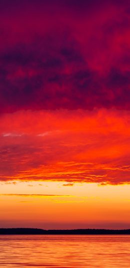 [2436x1125]夕阳 海平面 云层 落日 苹果手机壁纸图片