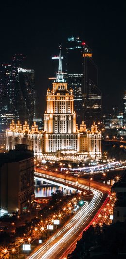 [2436x1125]夜晚 灯光 街景 璀璨 苹果手机壁纸图片