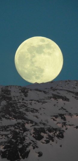[2436x1125]夜景 山峰 月亮 照明 苹果手机壁纸图片