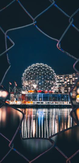 [2436x1125]夜景 建筑 标志性 铁丝网 苹果手机壁纸图片